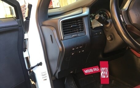 Lexus RX IV рестайлинг, 2017 год, 4 100 000 рублей, 4 фотография