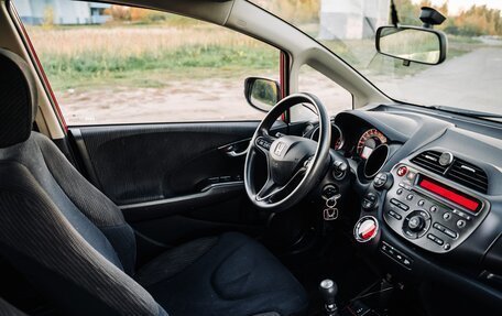 Honda Jazz II рестайлинг, 2011 год, 789 000 рублей, 14 фотография