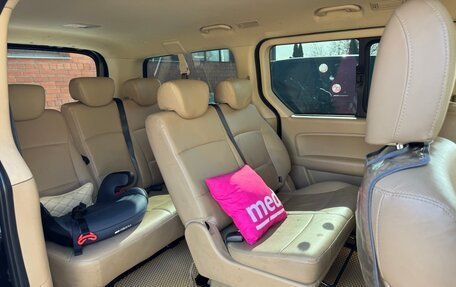 Hyundai H-1 II рестайлинг, 2019 год, 4 100 000 рублей, 4 фотография