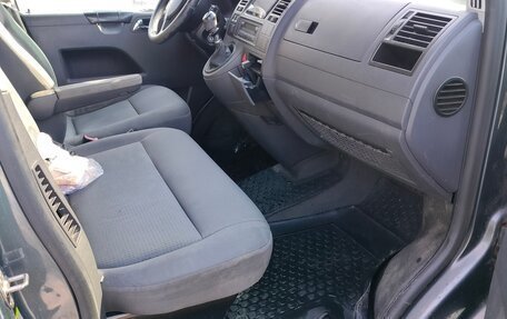 Volkswagen Caravelle T5, 2008 год, 1 250 000 рублей, 7 фотография