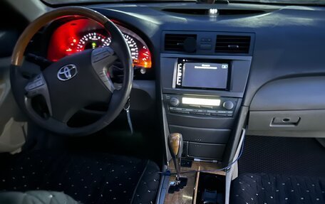 Toyota Camry, 2007 год, 850 000 рублей, 6 фотография