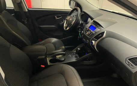 Hyundai ix35 I рестайлинг, 2012 год, 1 450 000 рублей, 8 фотография