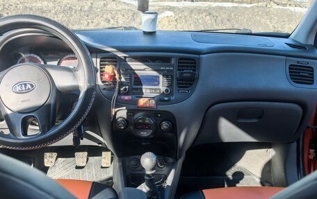 KIA Rio II, 2011 год, 500 000 рублей, 3 фотография