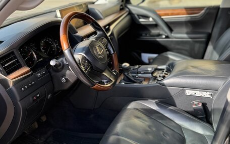 Lexus LX III, 2016 год, 5 000 000 рублей, 9 фотография