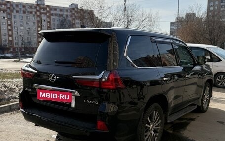 Lexus LX III, 2016 год, 5 000 000 рублей, 5 фотография