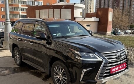 Lexus LX III, 2016 год, 5 000 000 рублей, 3 фотография