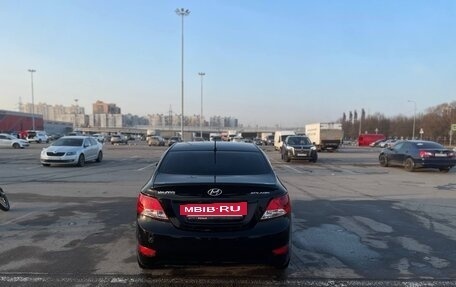 Hyundai Solaris II рестайлинг, 2012 год, 490 000 рублей, 5 фотография