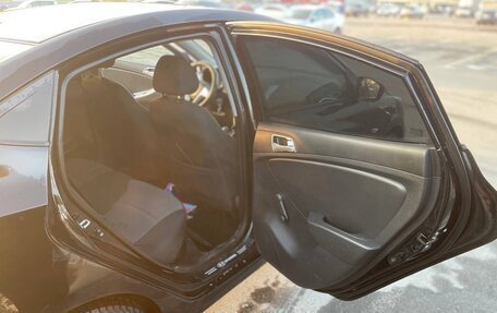 Hyundai Solaris II рестайлинг, 2012 год, 490 000 рублей, 18 фотография