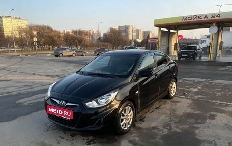Hyundai Solaris II рестайлинг, 2012 год, 490 000 рублей, 16 фотография