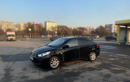 Hyundai Solaris II рестайлинг, 2012 год, 490 000 рублей, 19 фотография