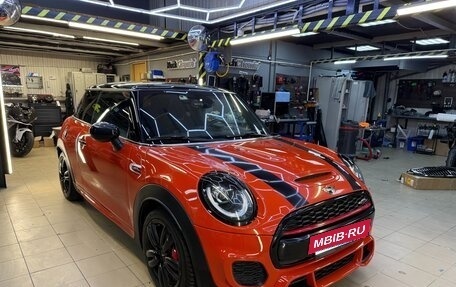 MINI Hatch, 2021 год, 3 490 000 рублей, 2 фотография