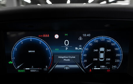 Toyota Camry, 2024 год, 3 840 000 рублей, 12 фотография