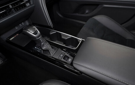 Toyota Camry, 2024 год, 3 840 000 рублей, 17 фотография