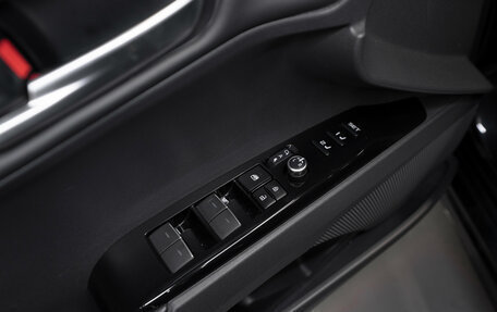 Toyota Camry, 2024 год, 3 840 000 рублей, 21 фотография