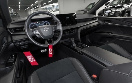 Toyota Camry, 2024 год, 3 840 000 рублей, 7 фотография