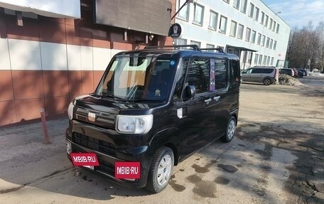 Daihatsu Wake I, 2018 год, 900 000 рублей, 2 фотография