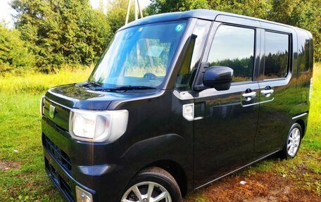 Daihatsu Wake I, 2018 год, 900 000 рублей, 32 фотография