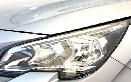 Peugeot 3008 II, 2019 год, 1 999 000 рублей, 9 фотография