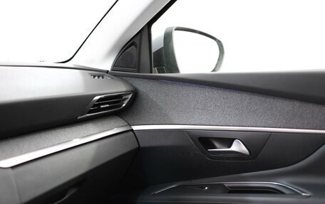 Peugeot 3008 II, 2019 год, 1 999 000 рублей, 11 фотография