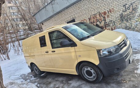 Volkswagen Transporter T5 рестайлинг, 2013 год, 1 270 000 рублей, 3 фотография