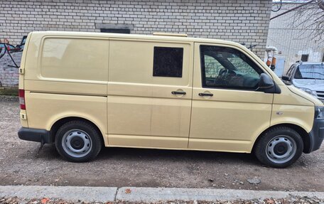 Volkswagen Transporter T5 рестайлинг, 2013 год, 1 270 000 рублей, 16 фотография