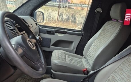 Volkswagen Transporter T5 рестайлинг, 2013 год, 1 270 000 рублей, 11 фотография