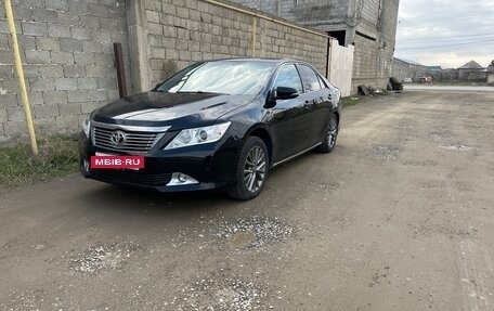 Toyota Camry, 2012 год, 1 190 000 рублей, 6 фотография