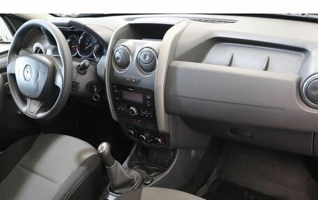 Renault Duster I рестайлинг, 2017 год, 1 093 000 рублей, 5 фотография