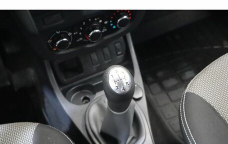 Renault Duster I рестайлинг, 2017 год, 1 093 000 рублей, 11 фотография