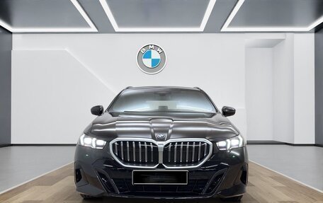 BMW 5 серия, 2025 год, 11 390 000 рублей, 2 фотография