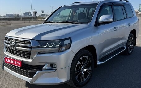 Toyota Land Cruiser 200, 2008 год, 2 990 000 рублей, 2 фотография