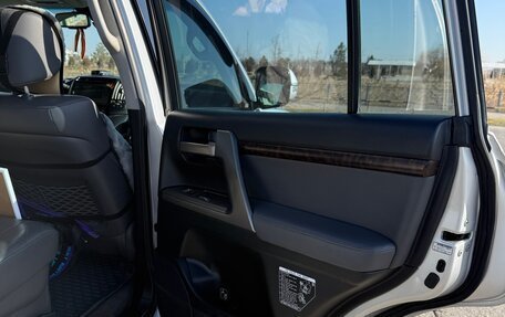 Toyota Land Cruiser 200, 2008 год, 2 990 000 рублей, 11 фотография