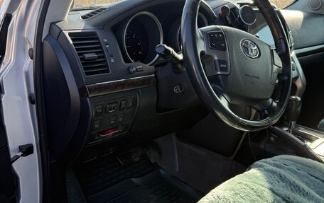 Toyota Land Cruiser 200, 2008 год, 2 990 000 рублей, 14 фотография