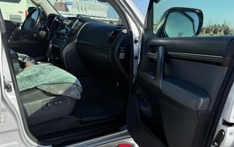 Toyota Land Cruiser 200, 2008 год, 2 990 000 рублей, 10 фотография