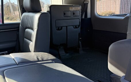 Toyota Land Cruiser 200, 2008 год, 2 990 000 рублей, 22 фотография