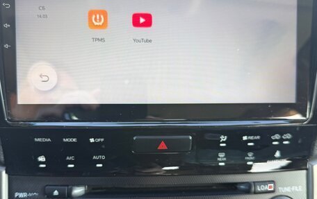 Toyota Land Cruiser 200, 2008 год, 2 990 000 рублей, 28 фотография