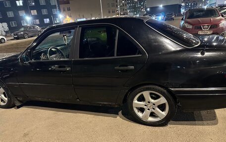 Mercedes-Benz C-Класс, 1996 год, 270 000 рублей, 3 фотография