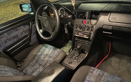 Mercedes-Benz C-Класс, 1996 год, 270 000 рублей, 10 фотография