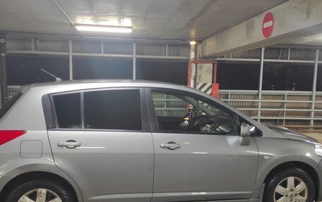 Nissan Tiida, 2011 год, 650 000 рублей, 2 фотография