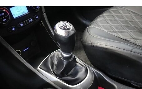 Hyundai Solaris II рестайлинг, 2011 год, 622 000 рублей, 12 фотография