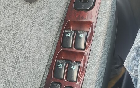 KIA Magentis I, 2005 год, 250 000 рублей, 17 фотография