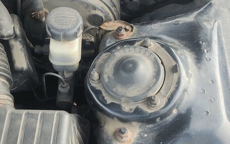 KIA Magentis I, 2005 год, 250 000 рублей, 15 фотография