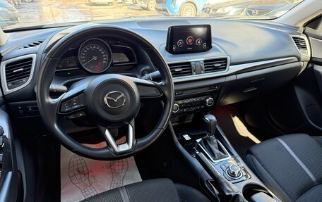 Mazda 3, 2016 год, 1 900 000 рублей, 10 фотография