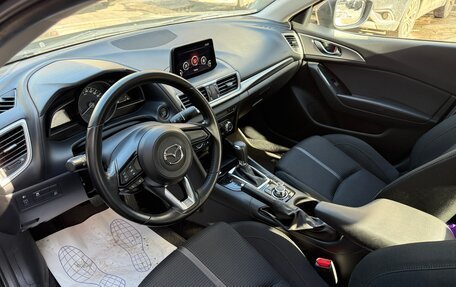 Mazda 3, 2016 год, 1 900 000 рублей, 9 фотография