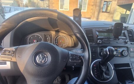 Volkswagen Multivan T5, 2010 год, 2 300 000 рублей, 10 фотография