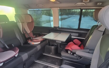 Volkswagen Multivan T5, 2010 год, 2 300 000 рублей, 12 фотография