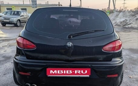 Alfa Romeo 147 I рестайлинг, 2003 год, 505 000 рублей, 10 фотография