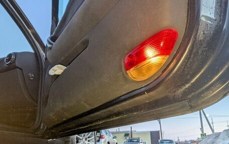 Alfa Romeo 147 I рестайлинг, 2003 год, 505 000 рублей, 25 фотография