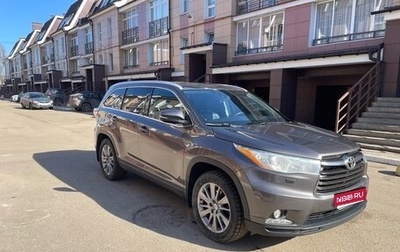 Toyota Highlander III, 2014 год, 2 750 000 рублей, 1 фотография