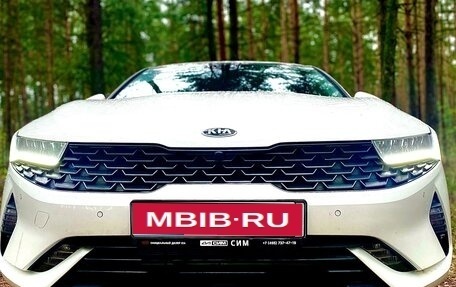 KIA K5, 2021 год, 2 600 000 рублей, 1 фотография